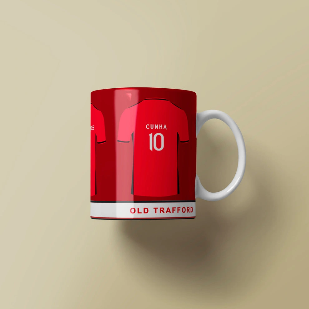 Manchester United Home Jersey Mug 25/26 - Image 4